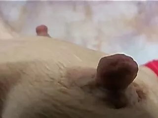 Kijk hoe jonge Aziatische gratis amateur sex filmpjes meid in haar kont neukt